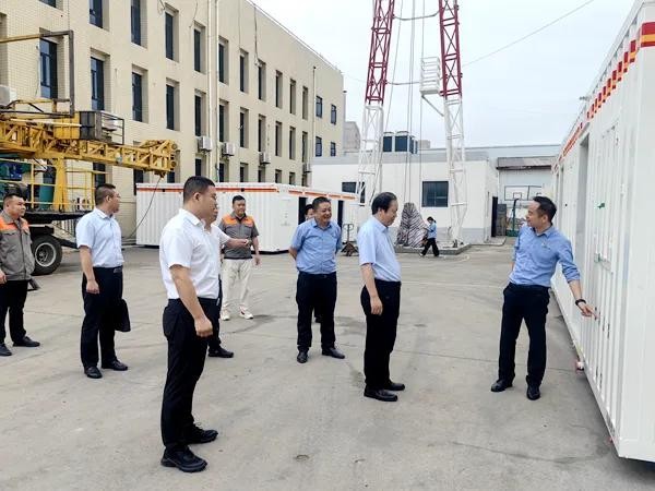 中陜核集團(tuán)黨委書記、董事長(zhǎng)朱華平到中陜核二一〇所、宜威公...